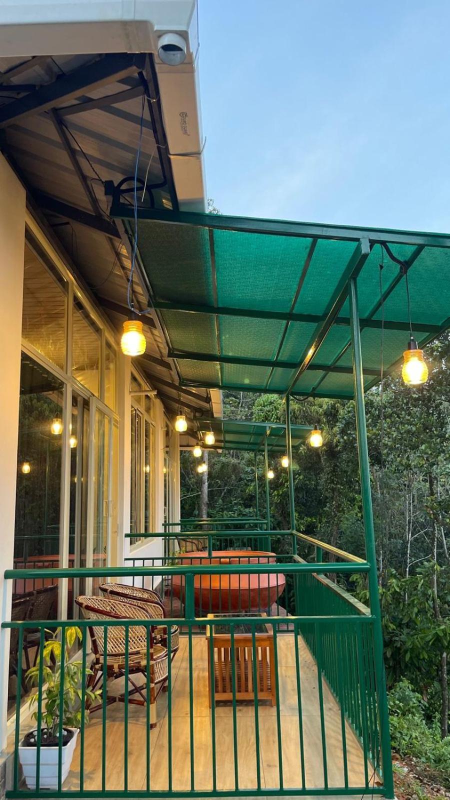 Idukki Dam View Resort Luaran gambar